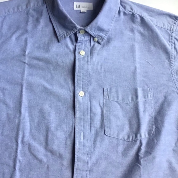 GAP Oxford light blue 100 % cotton button front shirt Sz L - Picture 6 of 10